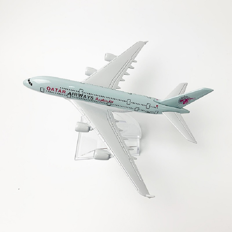 16cm 1/400 Scale Qatar Airways - đánh giá và giá Model Kit Store