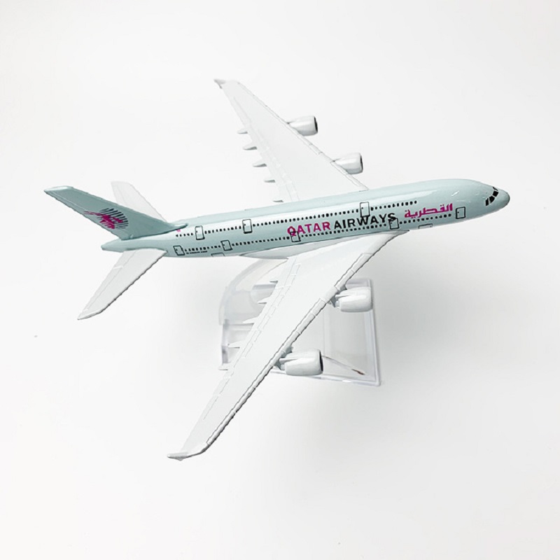 16cm 1/400 Scale Qatar Airways - đánh giá và giá Model Kit Store
