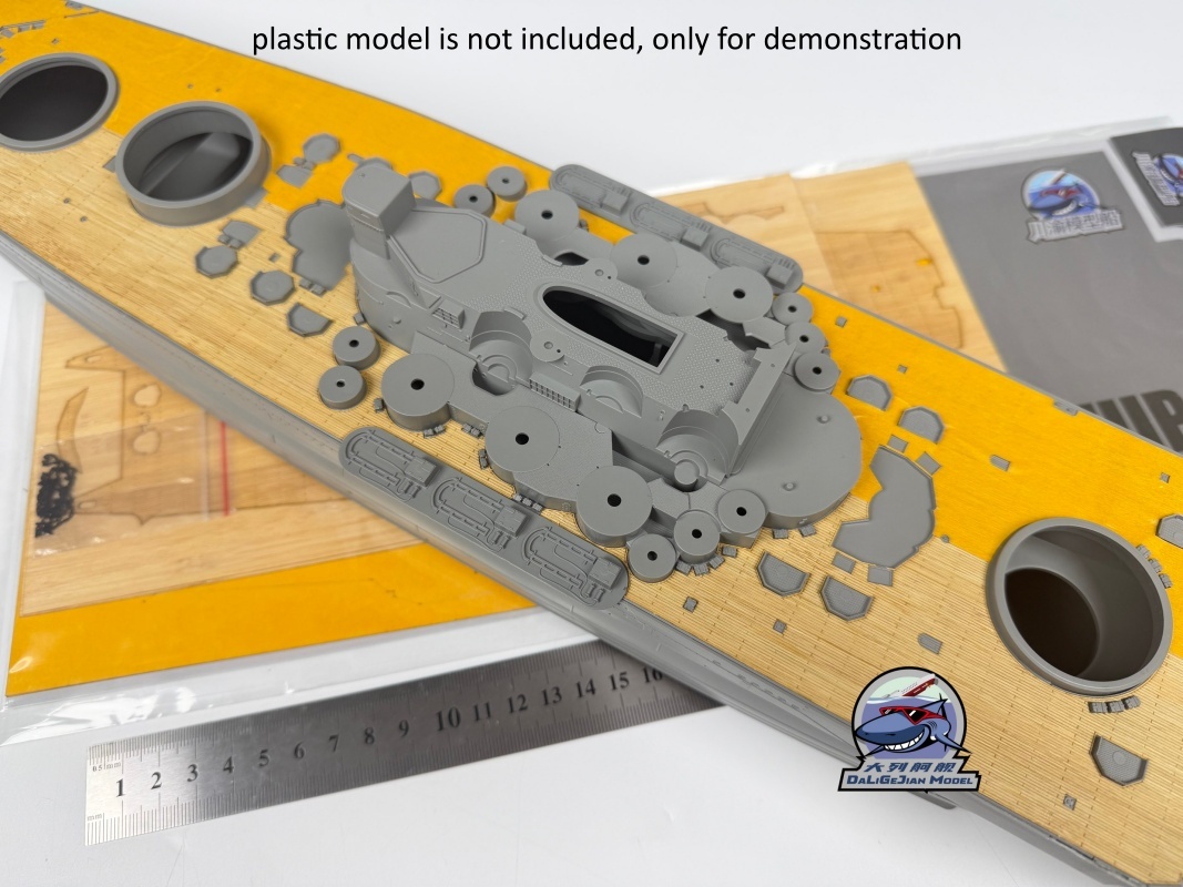 1/350 Scale Wooden Deck Maskin - đánh giá và giá Model Kit Yamato
